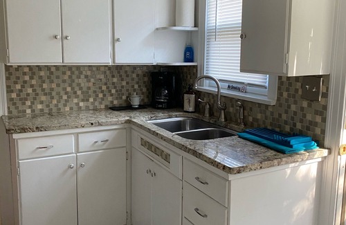 Central Oklahoma City House | Historic house walking distance to various parks, restaurants & nightlife!