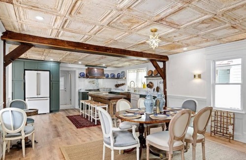 Historic District House | Historic, Huge, Downtown Lewes!