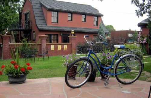 Cody Hotel | Historic Inn with Modern Comforts, Perfectly Located for Relaxation