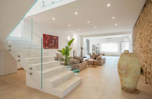 Castellammare del Golfo House | Historic Villa Overlooking Scopello Sea Stacks