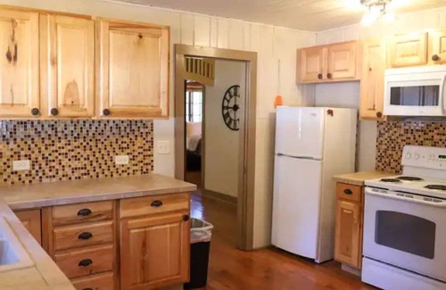 Rapid City Cabin | Historic Log Cabin- A True Black Hills Original