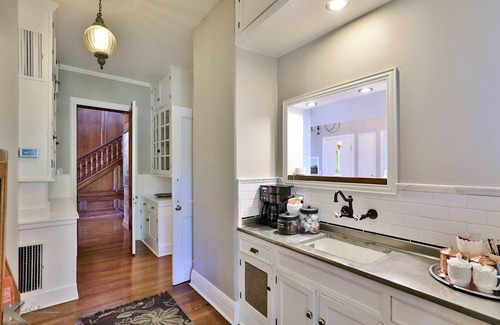 Sayles Blvd. Area House | Historic & Luxurious Fulwiler House near Downtown Abilene