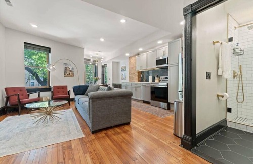 Shaw Apartment | Historic Luxury DC Townhome – Walk to Logan Circle