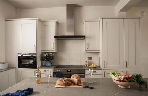 Amlwch House | Historic Millbank Estate with Sea Views