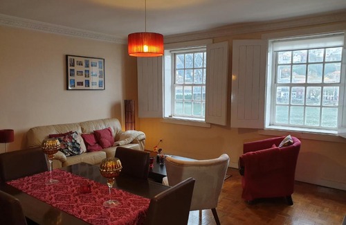 Sao Nicolau Apartment | Historic Oporto Apartment at oporto UNESCO area, in front of Porto Wine caves