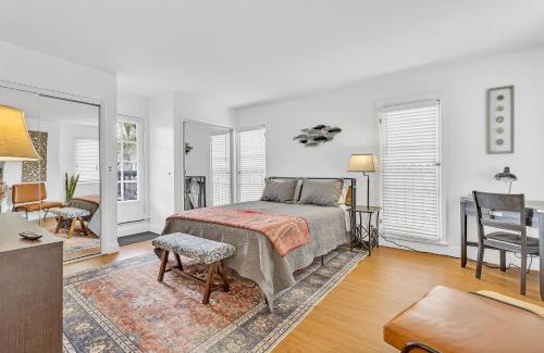 Hollywood House | Historic Spanish Home at Hollywood Beach