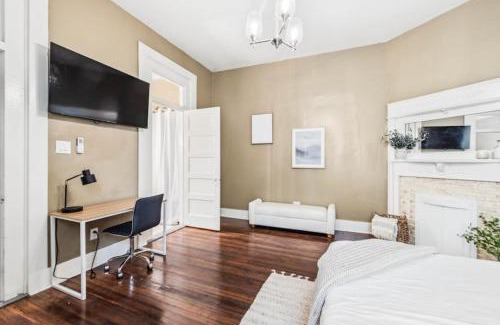 Macon Apartment | Historic Suite Unit 1 Downtown Macon