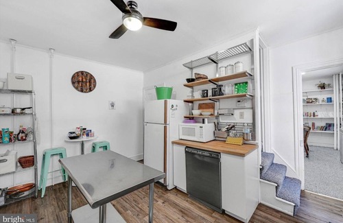 Pottsville House | Historic Townhouse near Yuengling