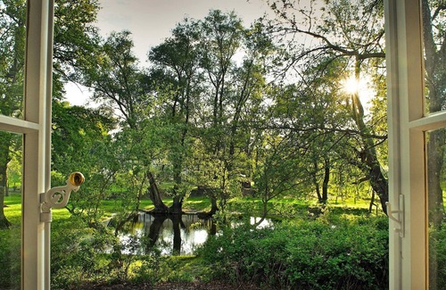 Modlich Condo | Historic vicarage directly on the Elbe dyke in Mödlich, "Teich" apartment *