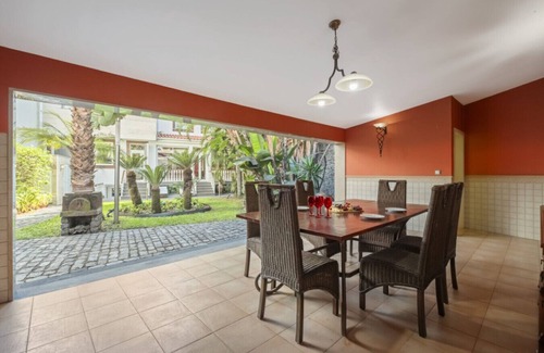 Sao Pedro Villa | Historic villa Central - BBQ - Garden