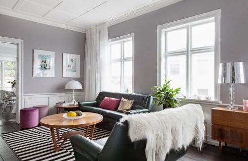 Downtown Villa | Historic Villa in Downtown Reykjavik