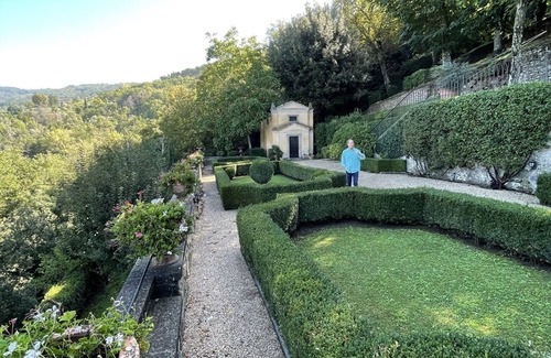 Cortona Villa | Historic Villa in the heart of Tuscan wine country!