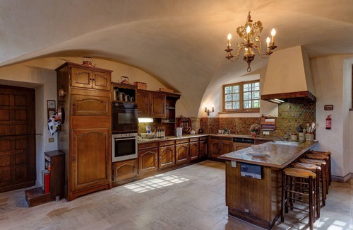 Fontenay-sur-Mer House | HIstoric XVII century castle in Normandy next to the sea