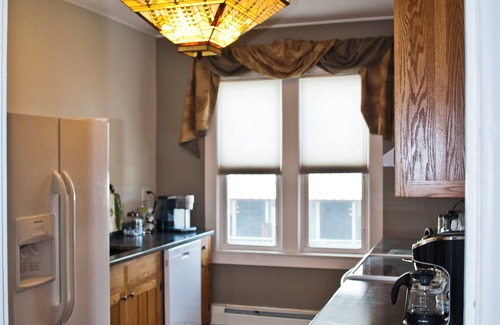 North Creek Apartment | Historically Restored 1800's Dr.'s Residence Overlooking The Hudson River