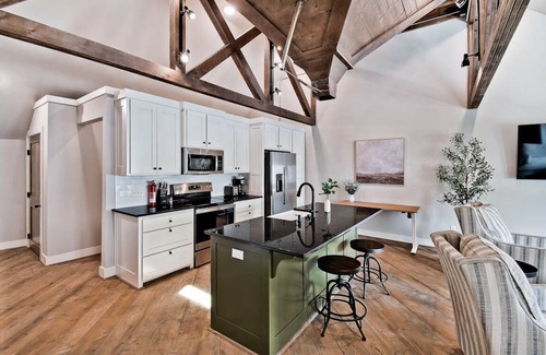 Fayetteville House | Hj's Elevator