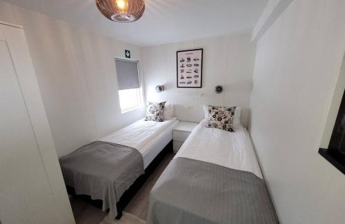 Mosfellsbaer House | Hlakot Cabin In Golden Circle