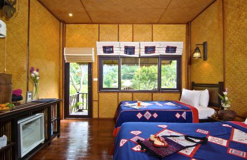 Mae Rim Cabin | Hmong Hilltribe Lodge