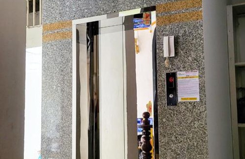 Ninh Kieu Hotel | Hoàng Sơn's Home