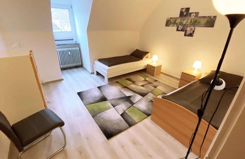 Eslohe Apartment | HÖ01 large apartment with dryer and washing machine
