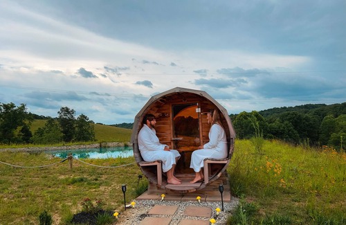 Creola House | Hobbit Inspired Fairytale Hocking Hills State Park 3 mi away Pet Friendly