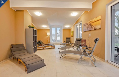 Zirchow Apartment | Hochwertiges Ferienapartment in Ruhiger Süd-west Lage mit Sauna, Wlan und Stellp
