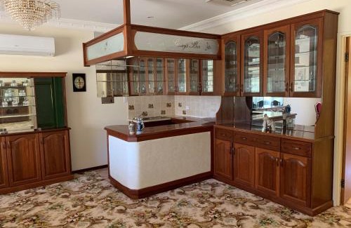 Robinvale House | Hockey Manor