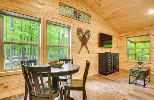 South Bloomingville House | Hocking Hill Cabin Near Hiking Dogs Welcome