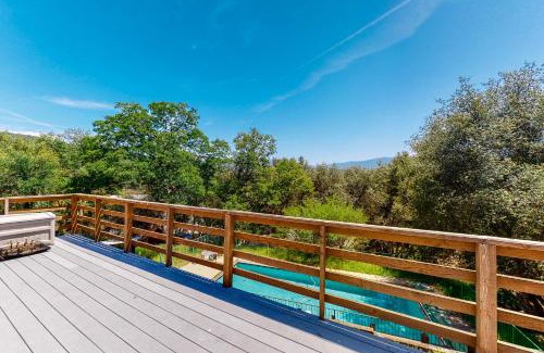 Oakhurst House | Hodges Hill Yosemite House