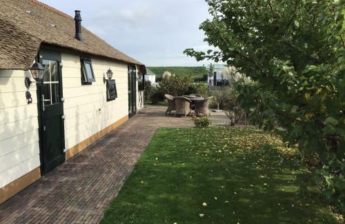 Sint-Annaland House | Hoeve de Zeeanjelier