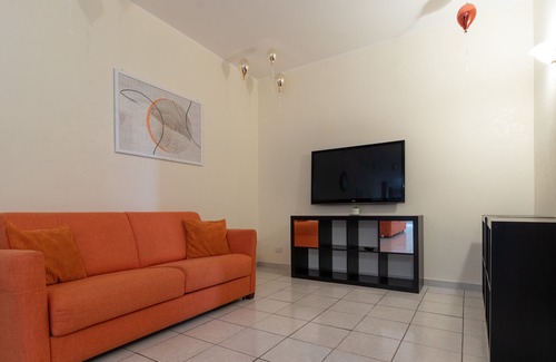 Cassano delle Murge House | Holiday Home "In Villa sulla Murgia Tre" with Shared Pool & Wi-Fi