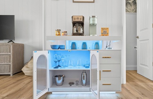 Holden Beach House | Holden Hangout: Firepit, Bunks, Steps to Sand