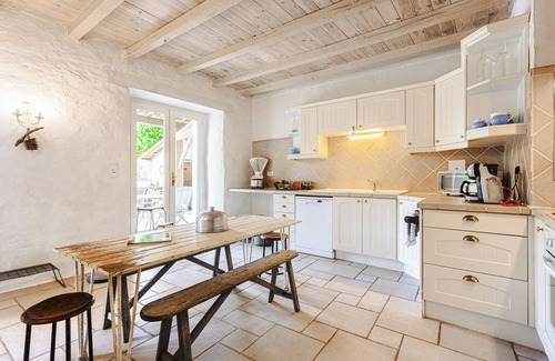 Saint-Laurent-de-la-Salle House | Holiday Home 'Logis La Tour - Gîte Orangerie' with Private Pool, Private Terrace and Wi-Fi