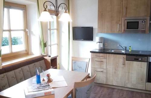 Alpendorf Apartment | Holiday Apartment "Landhaus Gruber" with Mountain View, Balcony & Wi-Fi