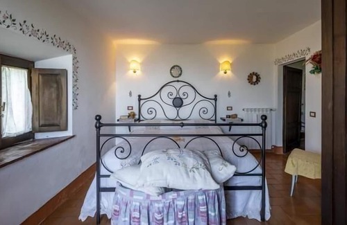 Castiglione d'Orcia Other | Holiday apartment Castiglione d'Orcia for 1 - 3 persons with 1 bedroom - Farmhouse