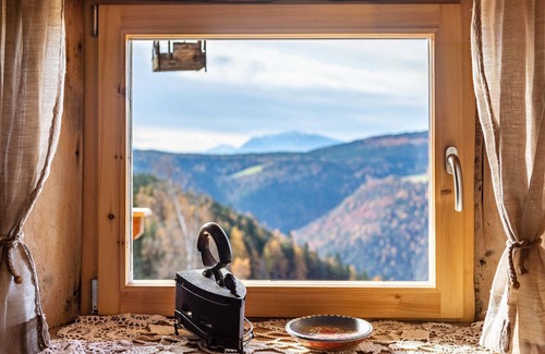 San Genesio Atesino Apartment | Holiday Apartment 'Historisches Duregghof' with Mountain View, Private Garden and Wi-Fi