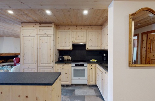 Champfer Apartment | Holiday apartment Champfèr (St. Moritz) for 1 - 5 persons with 3 bedrooms - Holiday apartment