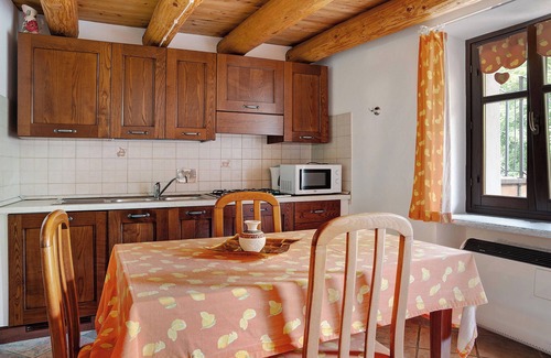 San Michele Prazzo Apartment | Holiday Apartment "Arnica Tano Di Grich" with Mountain View, Shared Terrace & 2 Balconies