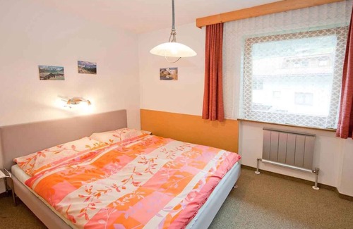 Hart im Zillertal Apartment | Holiday apartment with balcony and wifi