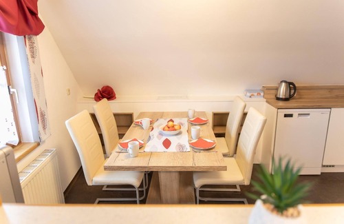 Stubenberg House | holiday apartment at the lake Stubenbergsee with a GenussCard