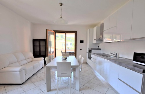 Marina di Campo Apartment | Holiday Apartment Ciliegio, Marina di Campo convenient for the beach and center.