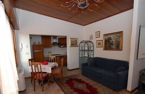 Massa Apartment | Holiday apartment Massa e Cozzile for 1 - 4 persons with 1 bedroom - Twin house
