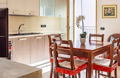 Pannone Apartment | Holiday apartment with internet and balcony with valley view