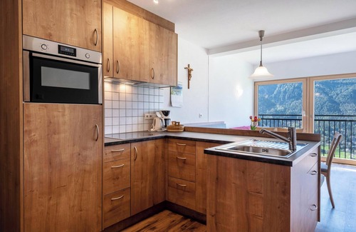 Castelrotto Apartment | Holiday Apartment 'Thusnelda A' with Mountain View, Balcony & Wi-Fi