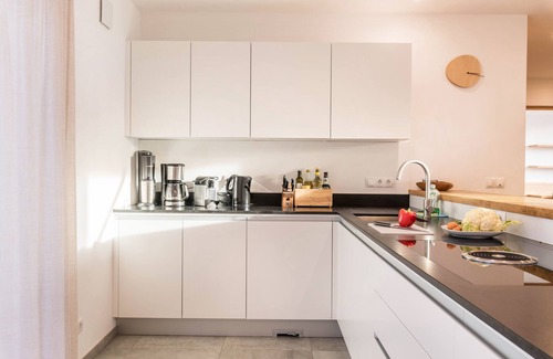 Lajen Apartment | Holiday Apartment "Anger Living Langkofel" with Mountain View, Garden & Wi-Fi