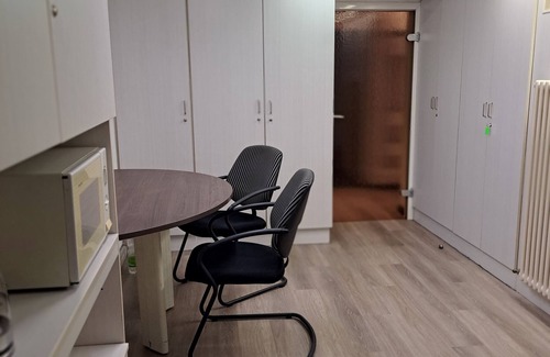 Rosenthal Apartment | Holiday Apartment 'Apartment Kastanienallee' with Shared Pool, Sauna & Wi-Fi