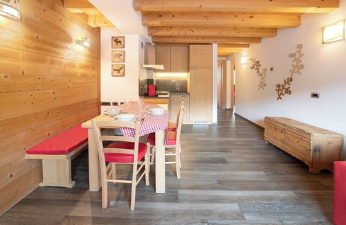 Livigno Apartment | Holiday Apartment Arcadia with Mountain View & Wi-Fi