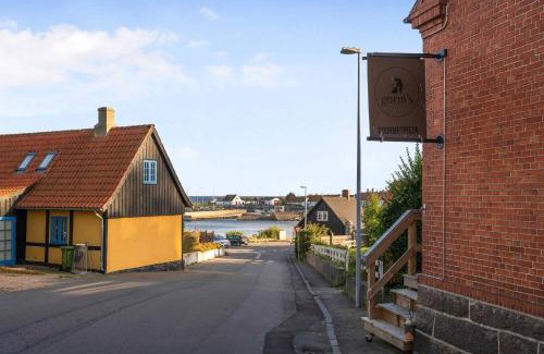 Svaneke Apartment | Holiday Apartment At Årsdale, Solgaarden 6