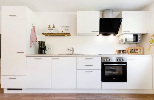 Hundsbach Apartment | Holiday Apartment at Vogelhaus with Mountain View, Private Terrace and Wi-Fi