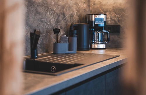 Sesto Apartment | Holiday Apartment 'Berg' with Mountain View, Shared Garden and Wi-Fi