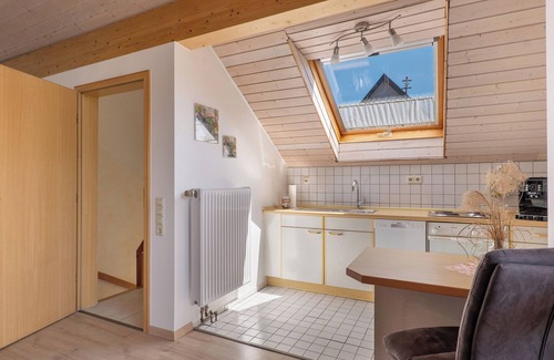 Berglen Apartment | Holiday Apartment 'Berglen-Domizil, 2 Bedrooms' with Mountain View, Private Terrace and Wi-Fi